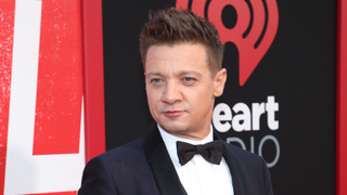 Jeremy Renner is going to hell, joins Jamie Foxx in <i>Spawn<em></em></i>